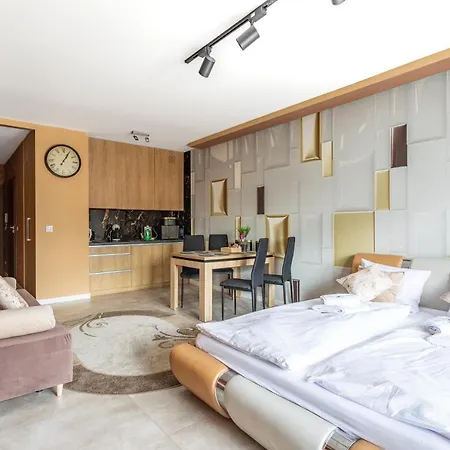 Green Park A4- Z Dostepem Do Basenu, Sauny, Jacuzzi, Silowni Appartamento *